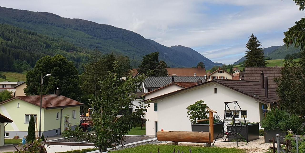 Hotel Gasthof Kreuz Welschenrohr Zewnętrze zdjęcie