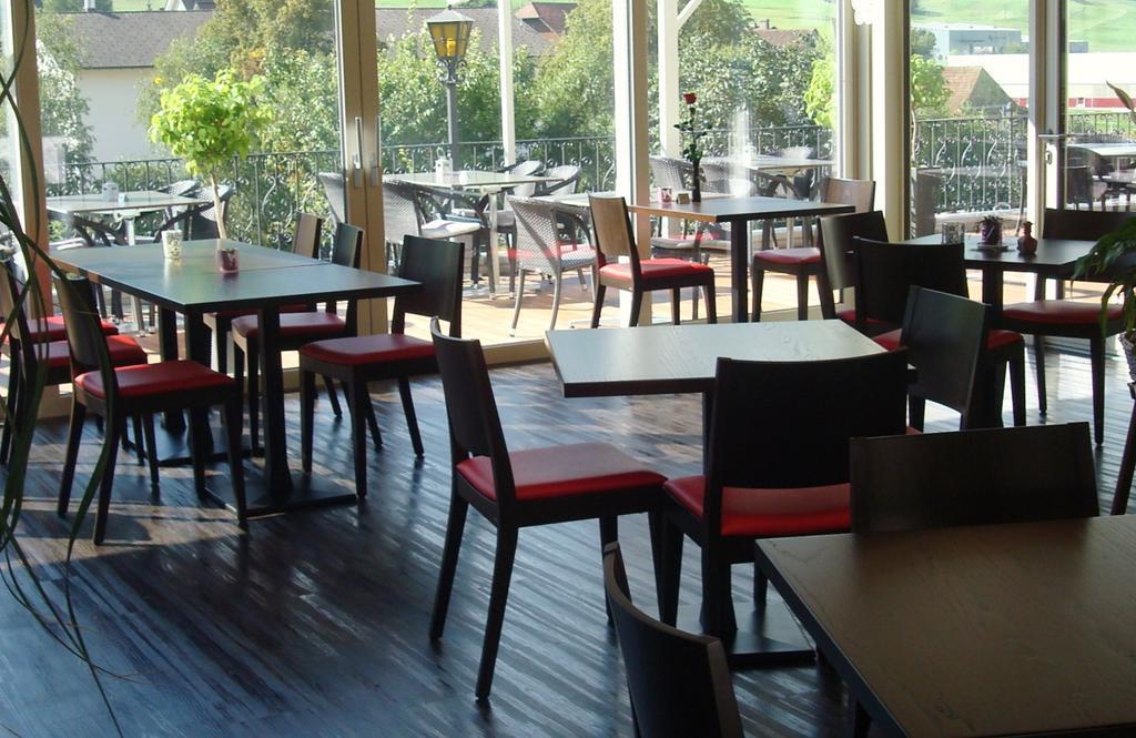 Hotel Gasthof Kreuz Welschenrohr Zewnętrze zdjęcie